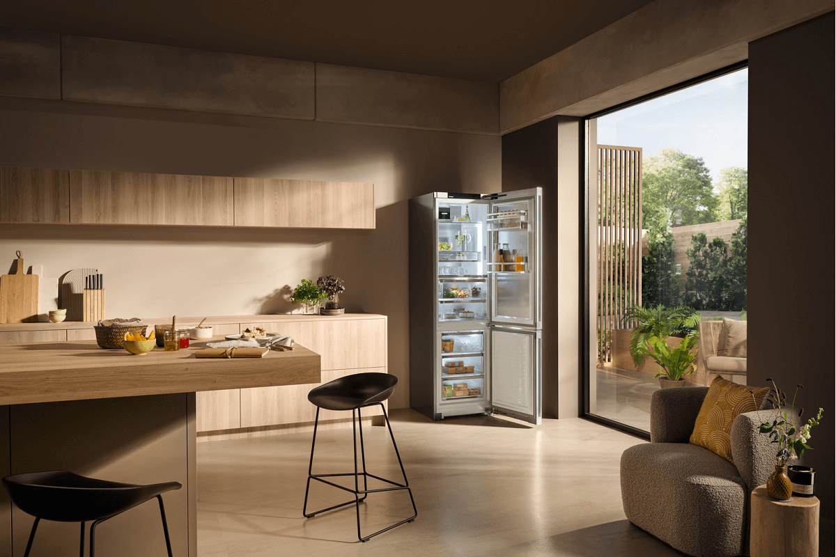electromarket_liebherr_revoluciona_mercado_31338_05183827.png (1200×800)