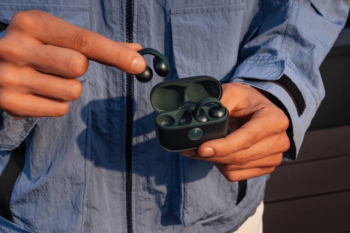 electromarket_motorola_buds_loop_31331_04211533.png (1200×800)