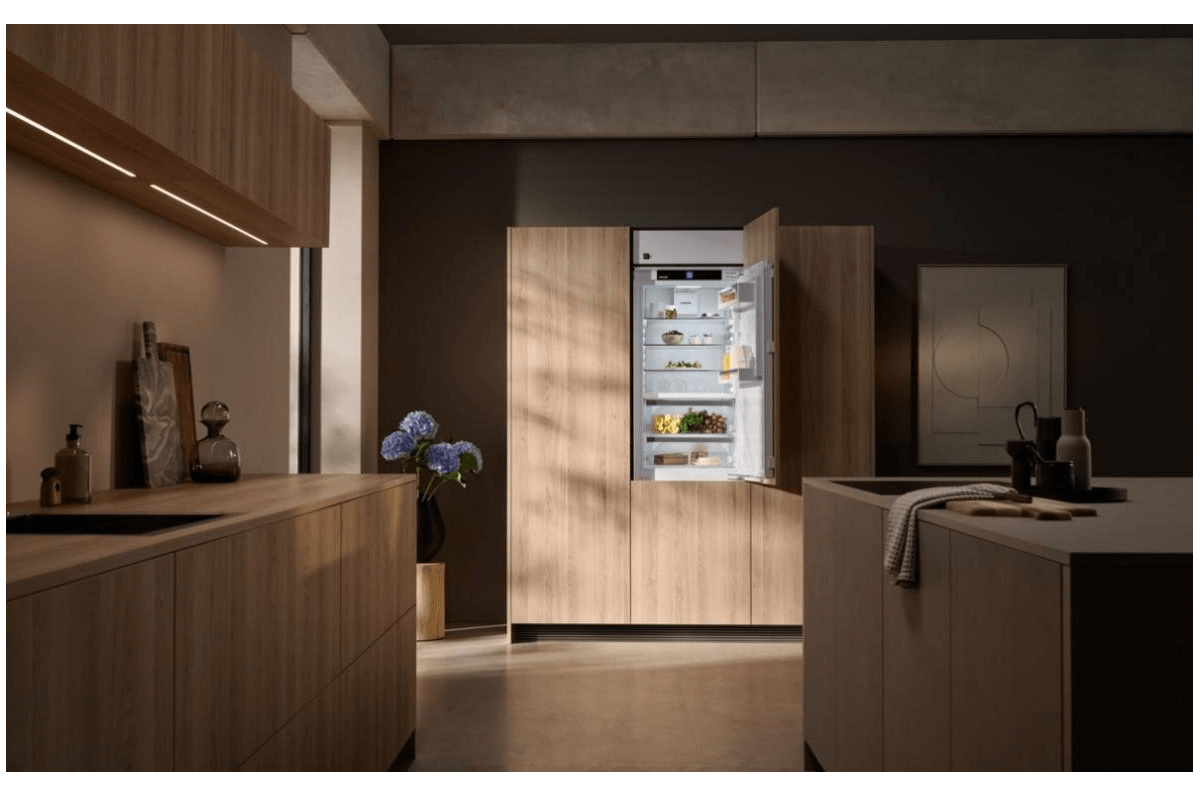 electromarket_liebherr_concluye_32206_09132520.png (1200×800)